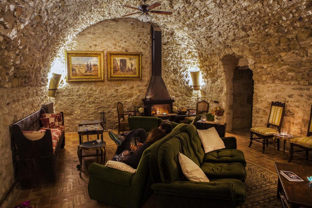 Mil Estrelles Villa Cornella de Terri Luaran gambar